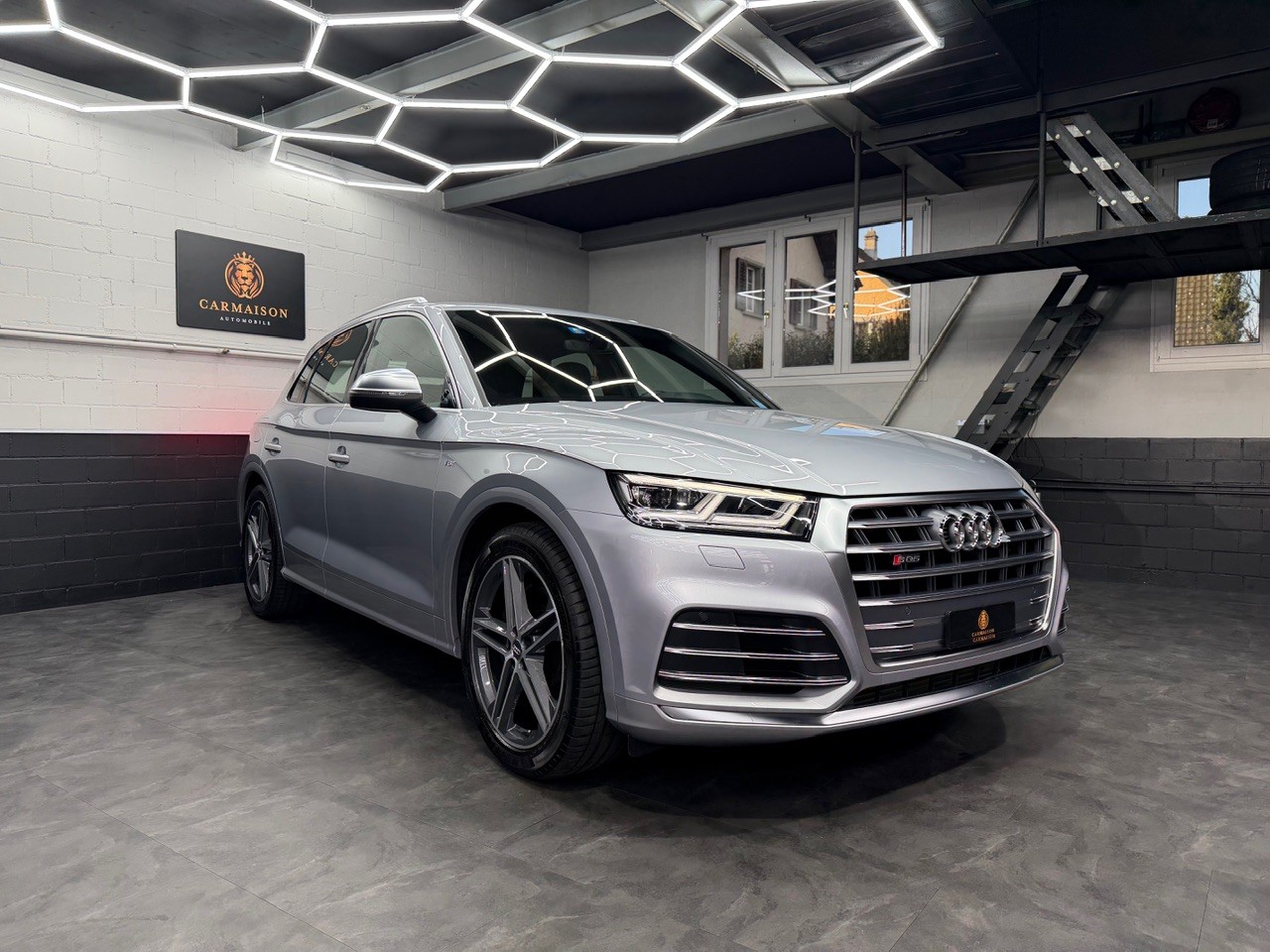 AUDI SQ5 3.0 TFSI quattro | CH-FZ | Anhängerkupplung | Dachträger | Luftfahrwerk