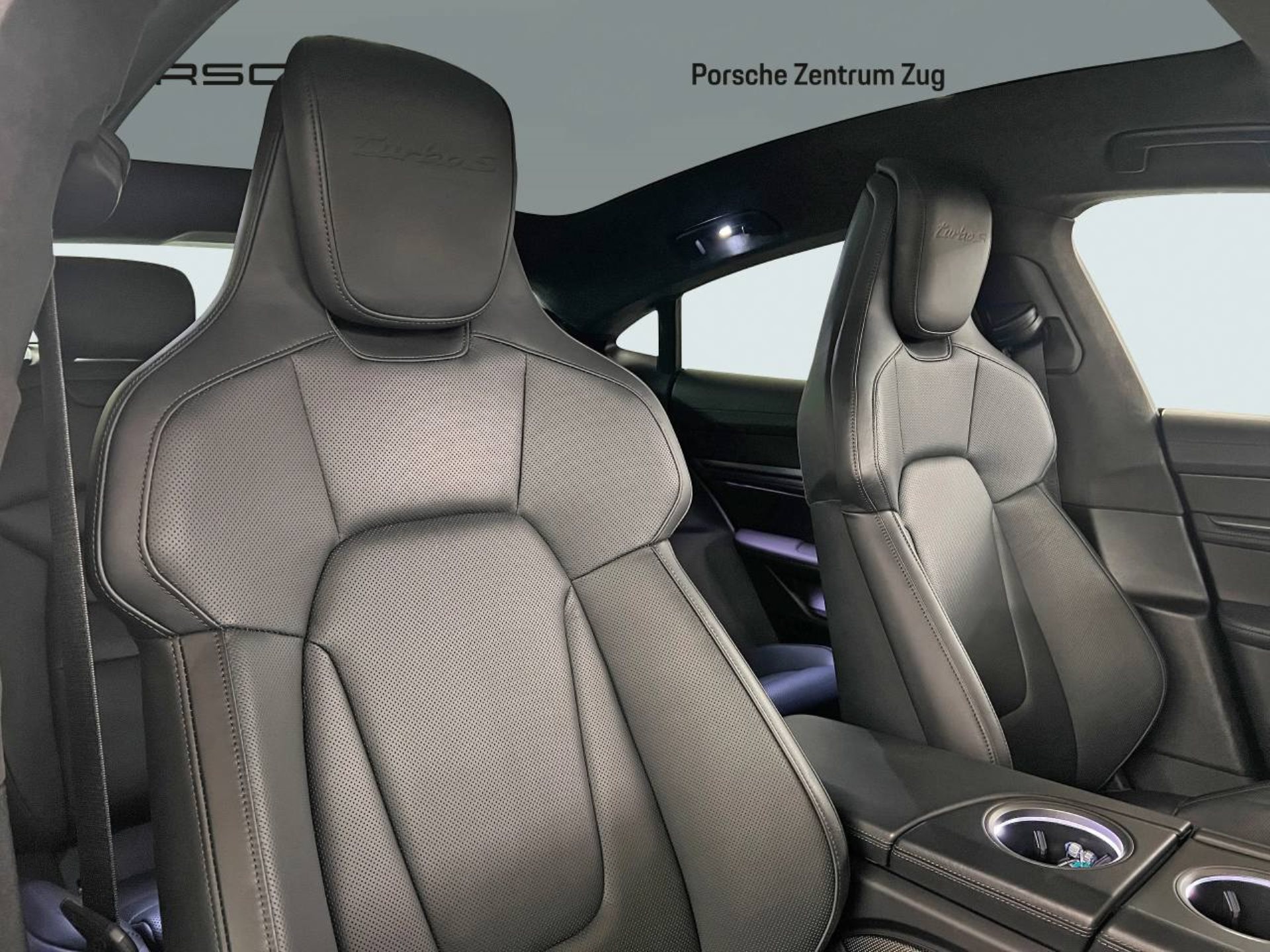 PORSCHE Taycan Turbo S-image-20