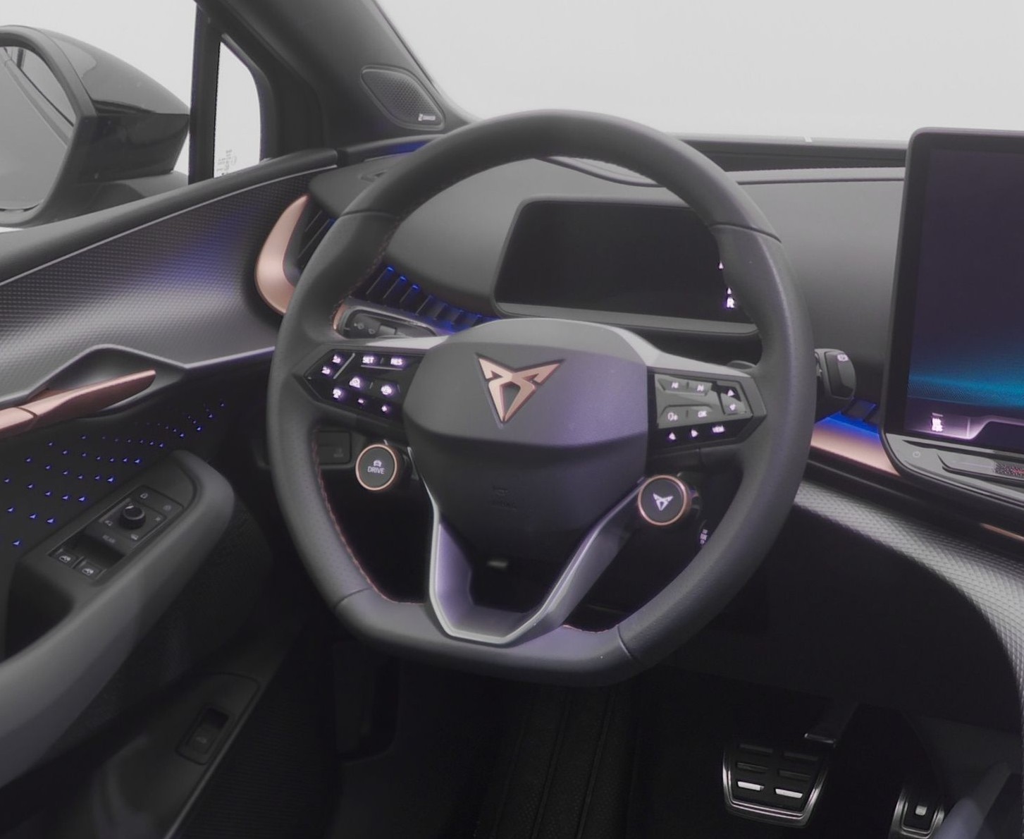 CUPRA Tavascan Type 10 77 kWh Extreme mit Ledersitzen und Anhängerkupplung-image-9