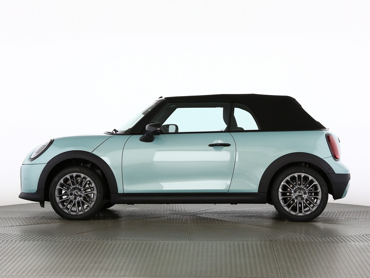 MINI Cooper C Cabriolet DKG-image-2