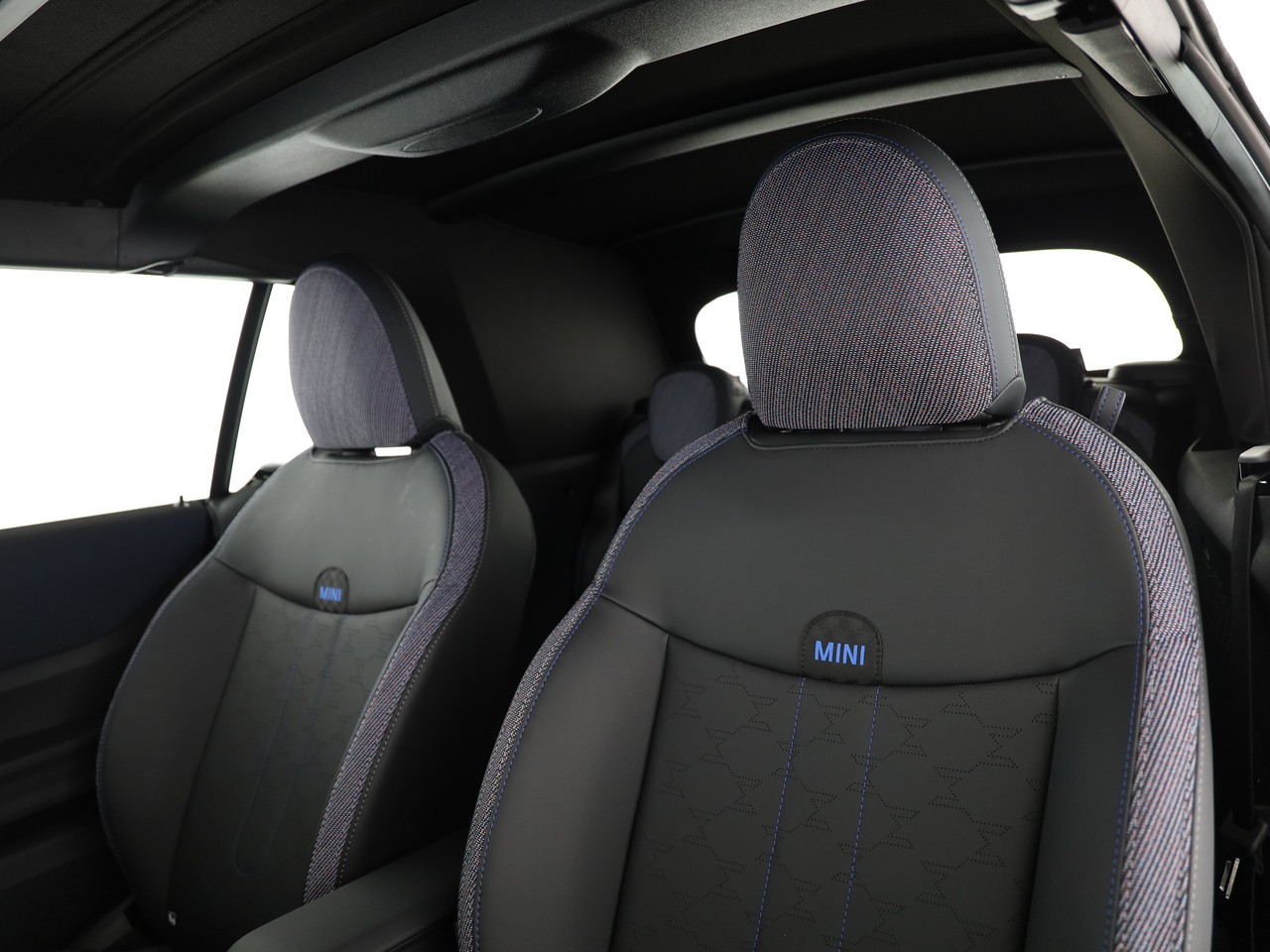 MINI Cooper C Cabriolet DKG-image-9