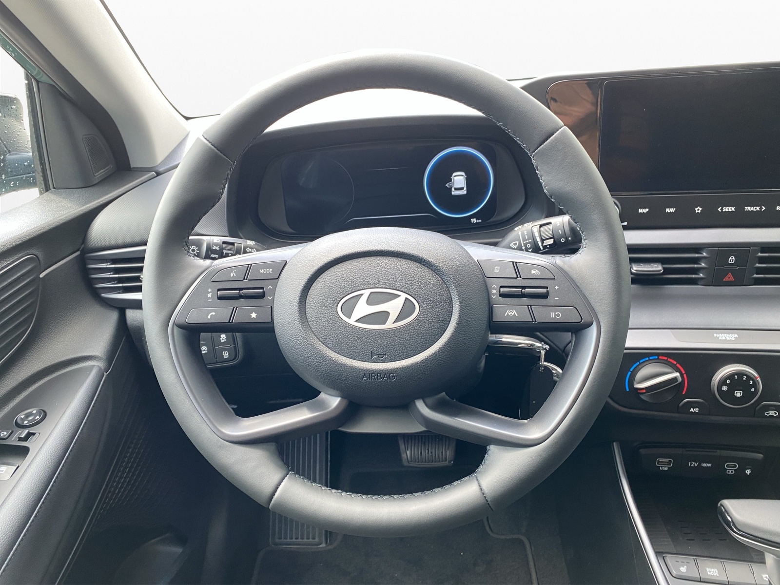 HYUNDAI i20 1.0 T-GDi Amplia-image-12