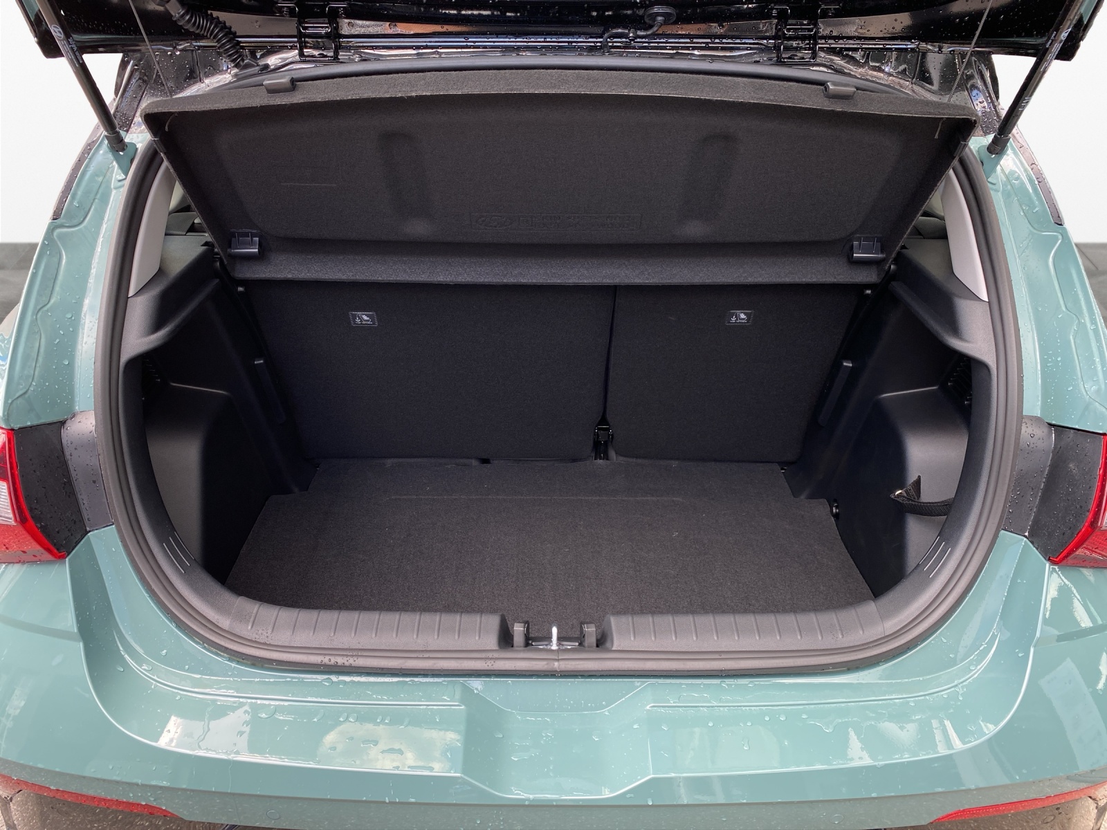 HYUNDAI i20 1.0 T-GDi Amplia-image-15