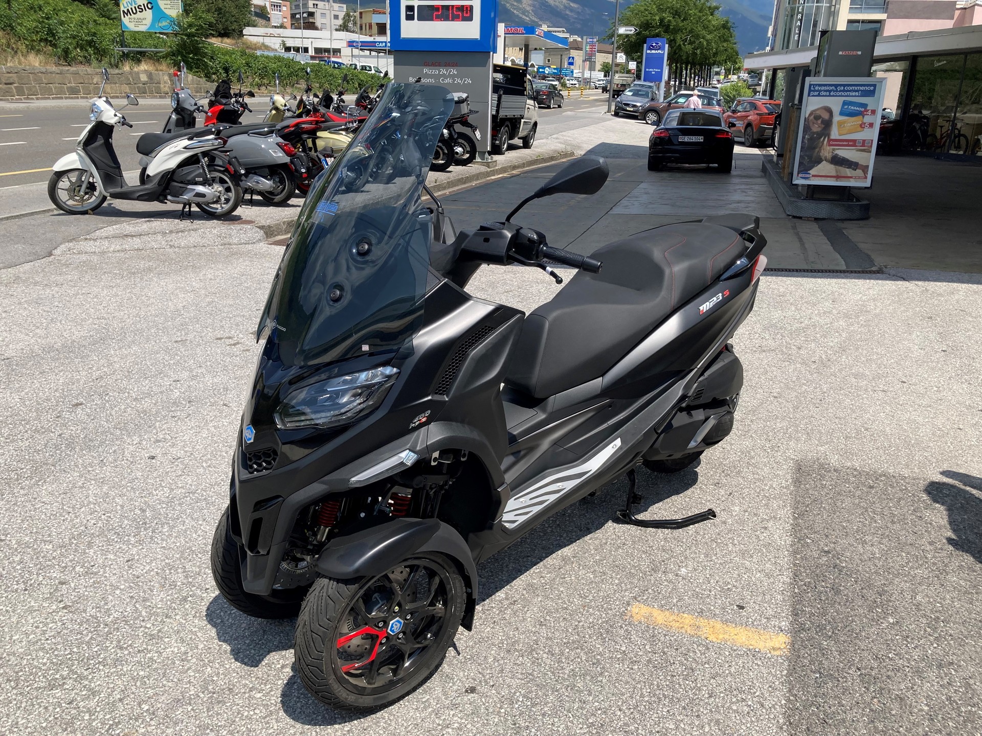 PIAGGIO MP3 400 Sport RST