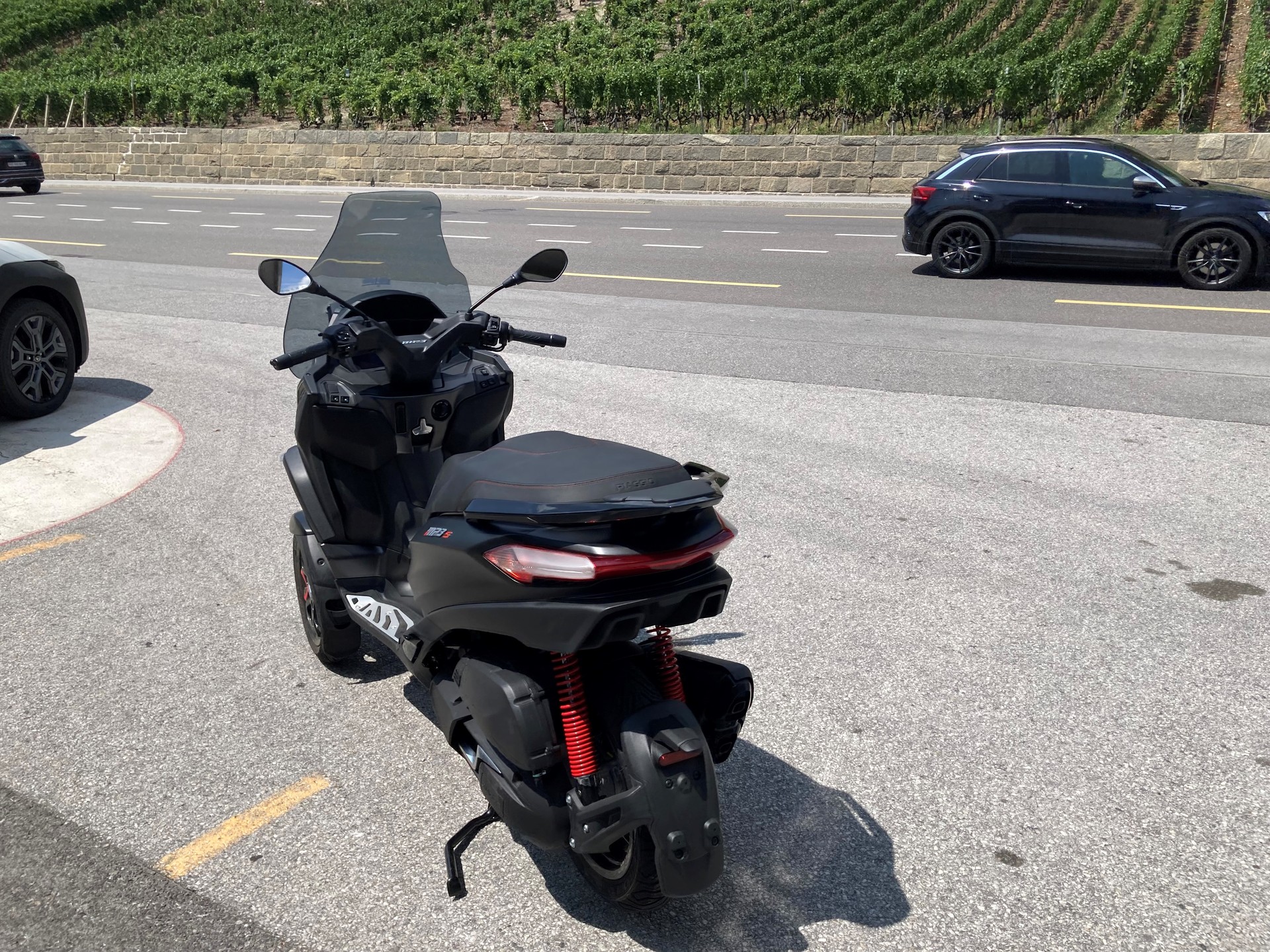 PIAGGIO MP3 400 Sport RST-image-6