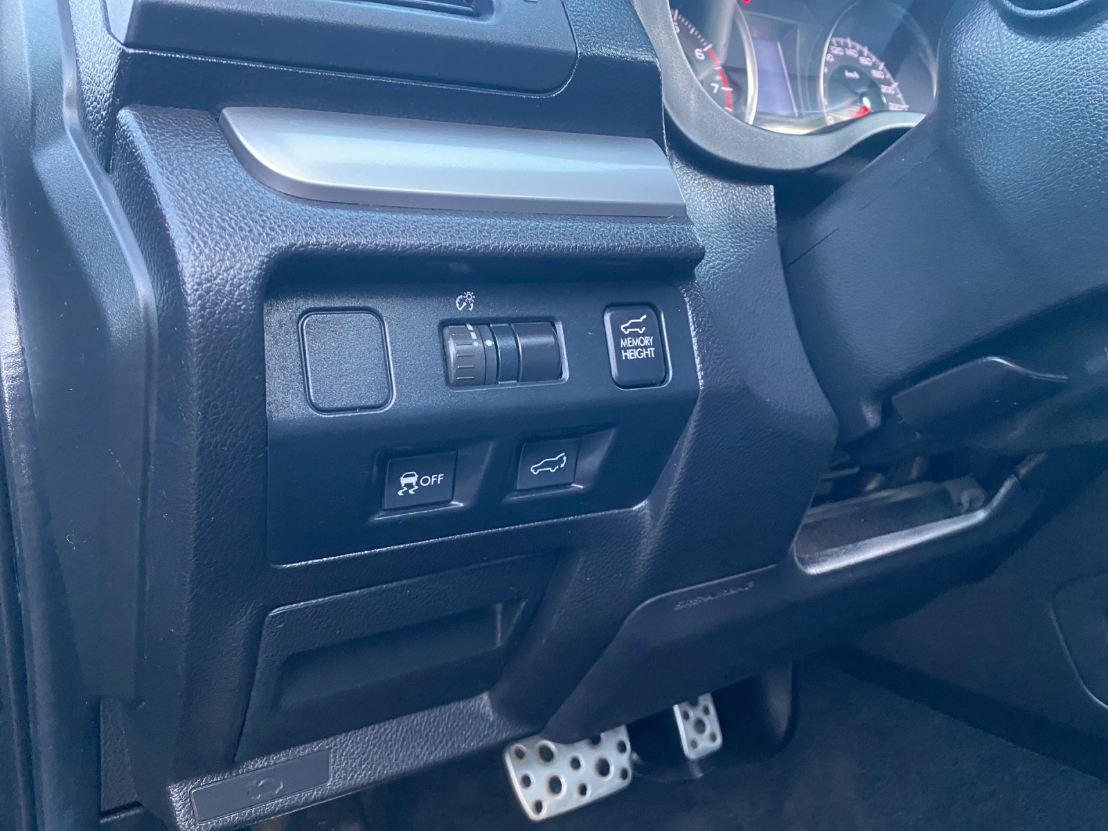 SUBARU Forester 2.0XT Luxury Lineartronic Vollausstattung – 241 PS sch ab 4x4 Allrad – FriMFK & Service –-image-20