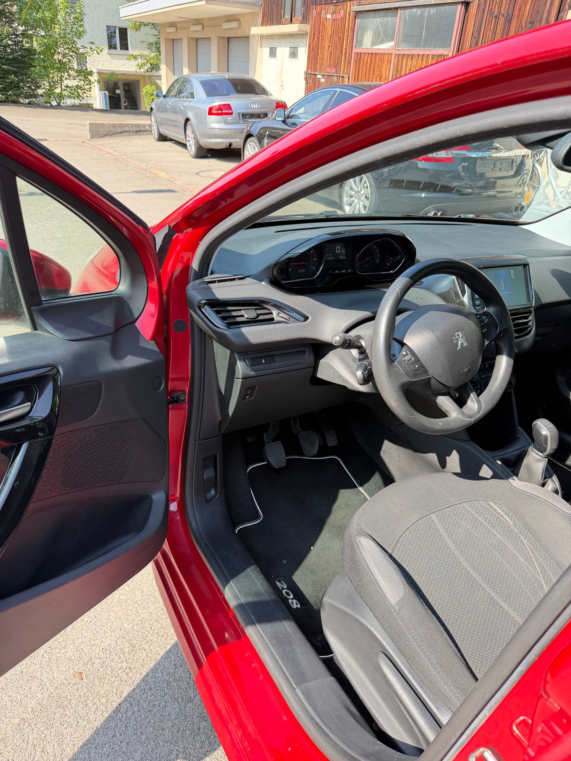 PEUGEOT 208 1.2 VTI Active/ FRISCH AB MFK/ 23. 07. 2026 & SERVICE-image-10
