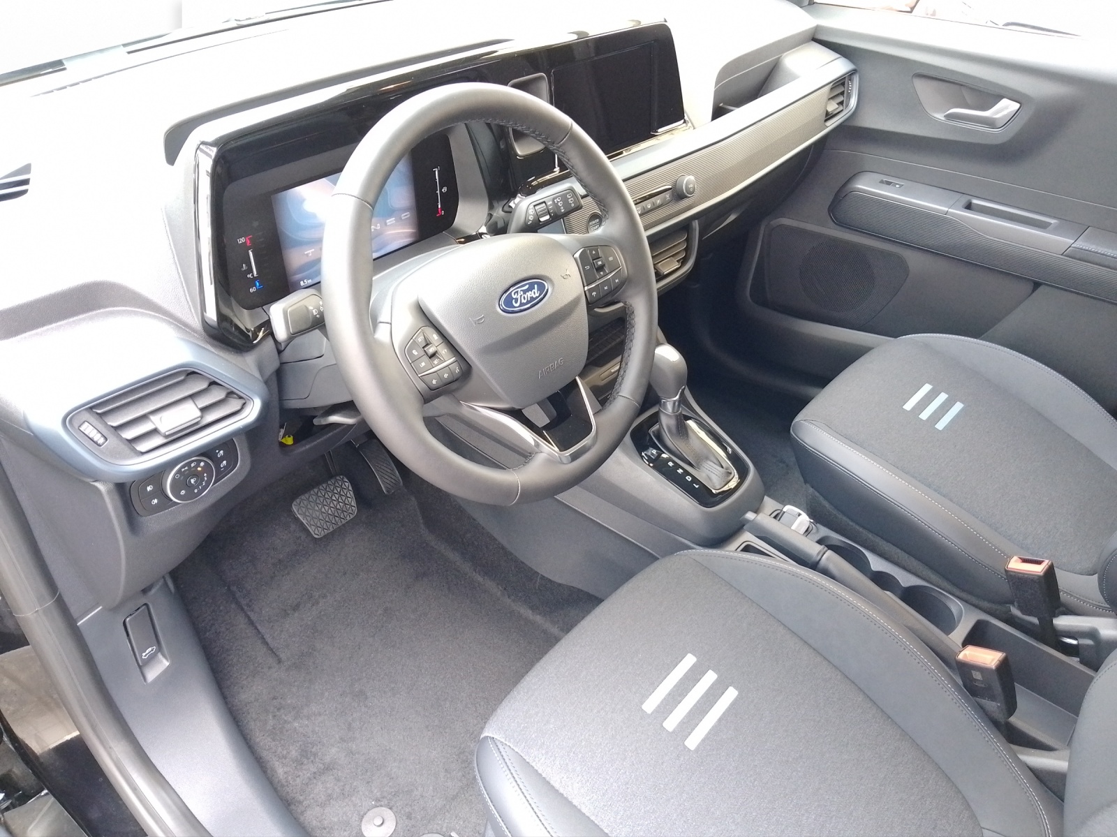 FORD Tourneo Courier 1.0 EcoBoost Active-image-5