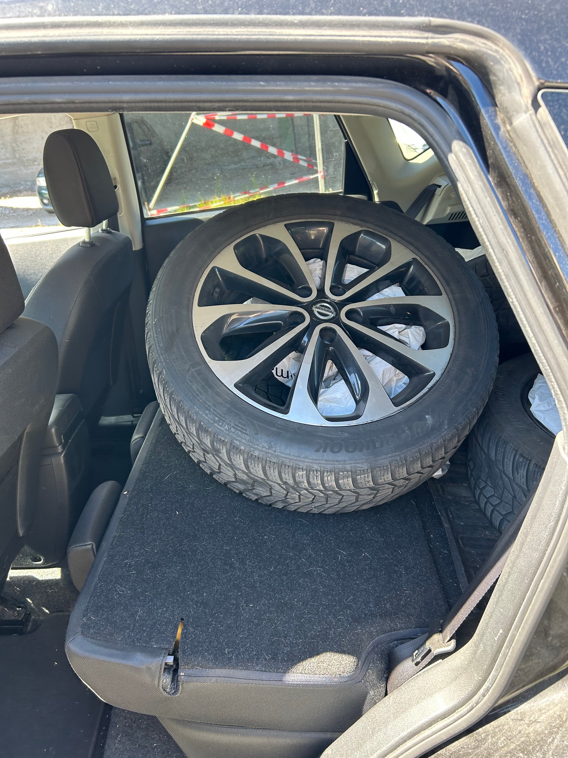 NISSAN Qashqai 2.0 4WD i-Way XTronic CVT-image-6