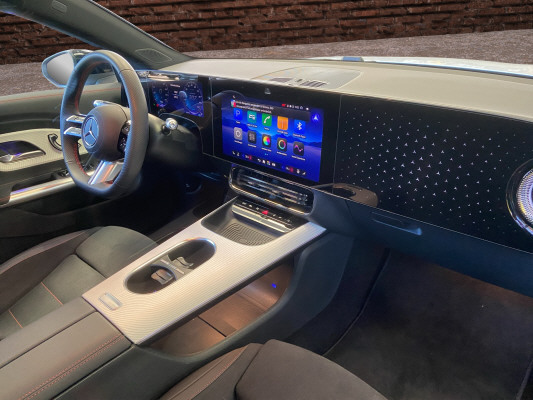 MERCEDES-BENZ CLA 350+ 85 kWh EQ-image-14