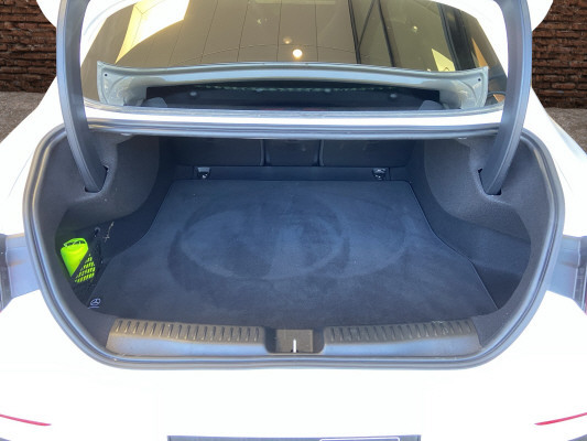 MERCEDES-BENZ CLA 350+ 85 kWh EQ-image-6