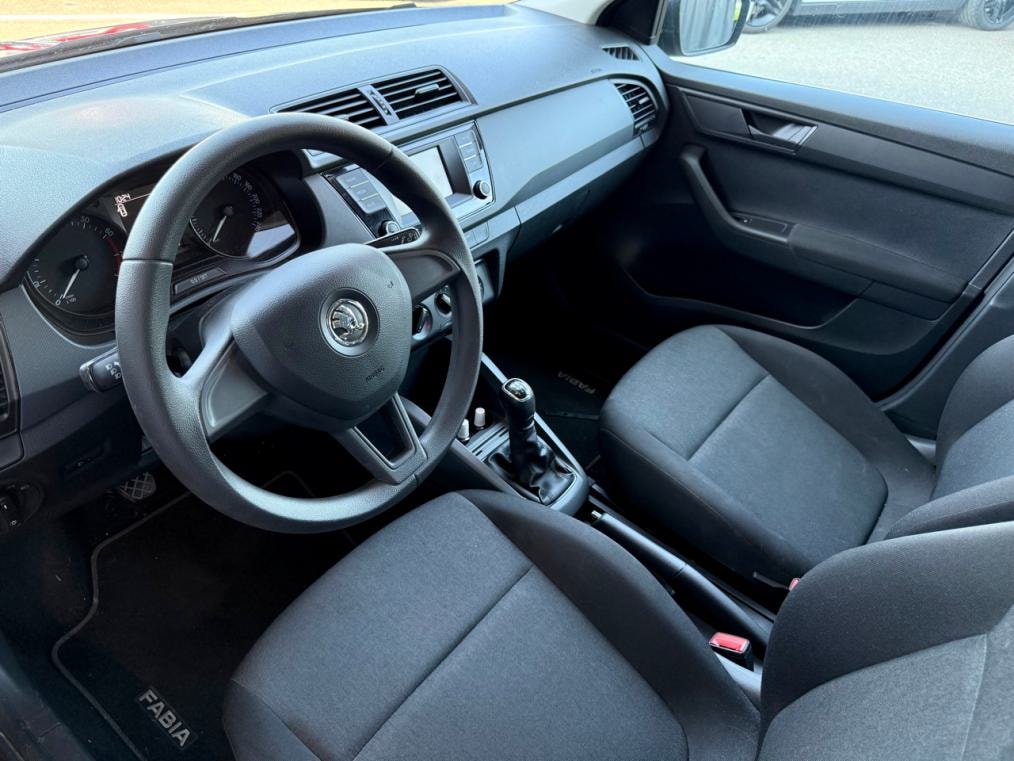 SKODA Fabia 1.0 Active-image-3