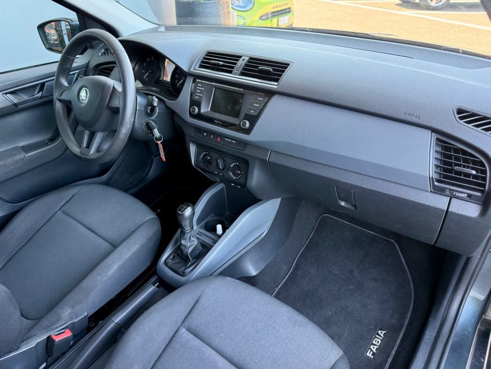 SKODA Fabia 1.0 Active-image-4