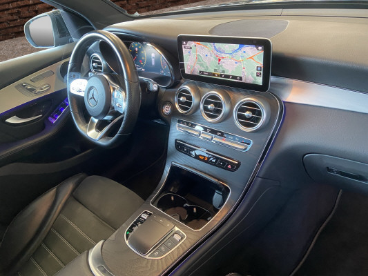 MERCEDES-BENZ GLC 200 AMG Line 4Matic-image-14