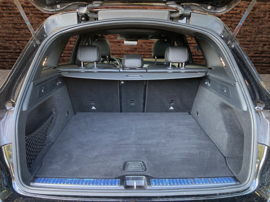 MERCEDES-BENZ GLC 200 AMG Line 4Matic-image-6