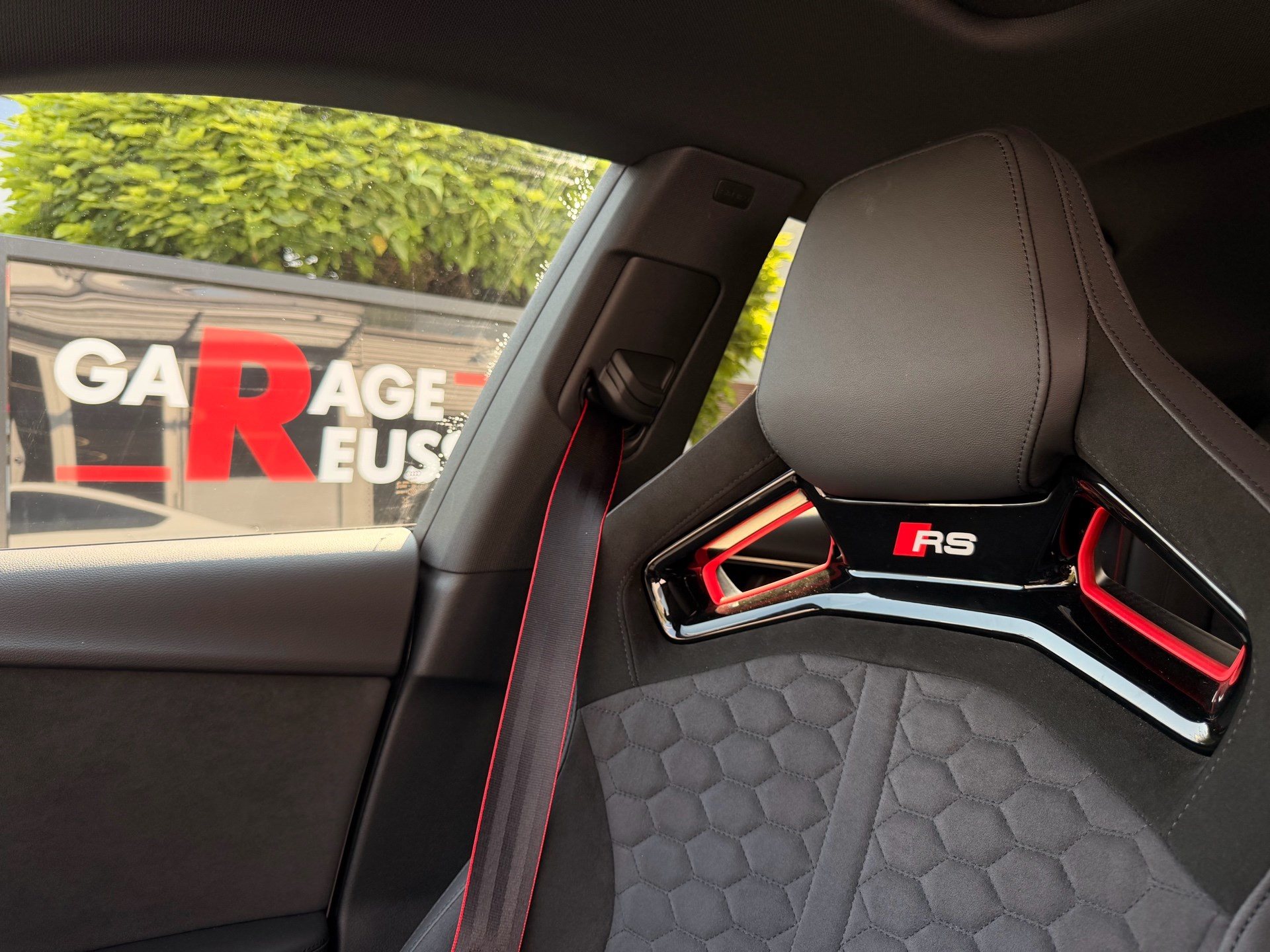 AUDI RS5 SPORTBACK 2.9 TFSI QUATTRO *** KERAMIKBREMSEN & 4 JAHRE AUDI WERKSGARANTIE ***-image-26