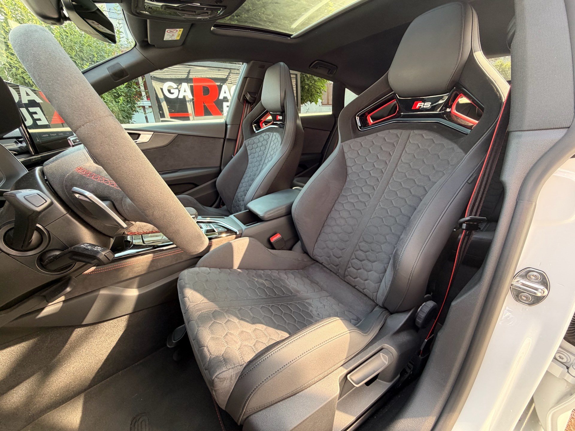 AUDI RS5 SPORTBACK 2.9 TFSI QUATTRO *** KERAMIKBREMSEN & 4 JAHRE AUDI WERKSGARANTIE ***-image-8