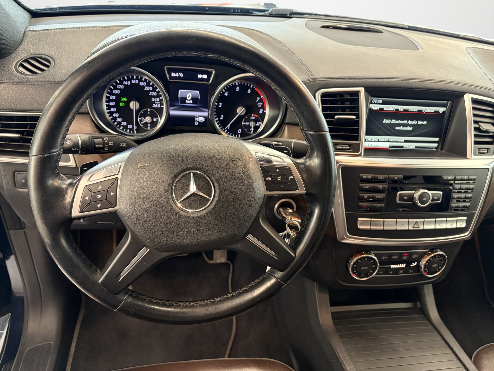 MERCEDES-BENZ ML 350 4Matic 7G-Tronic-image-11