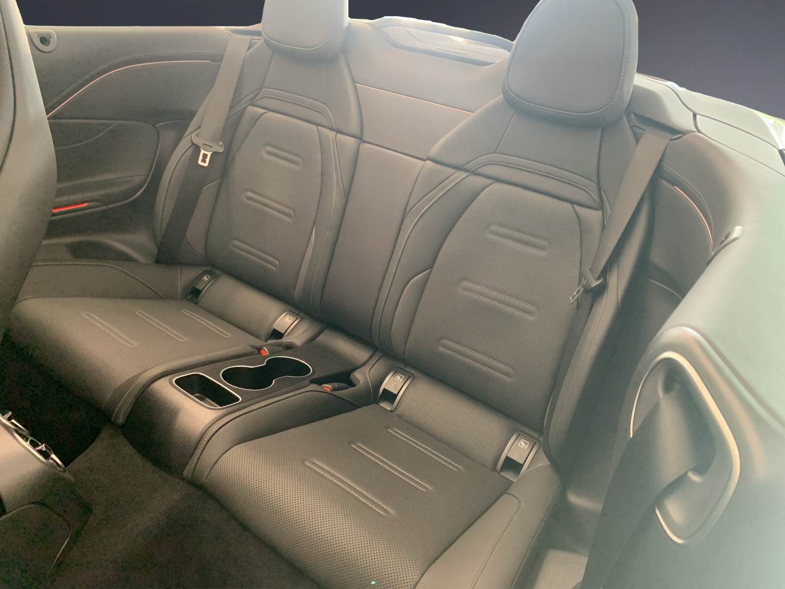 MERCEDES-BENZ CLE AMG 53 Cabriolet 4MATIC+-image-10