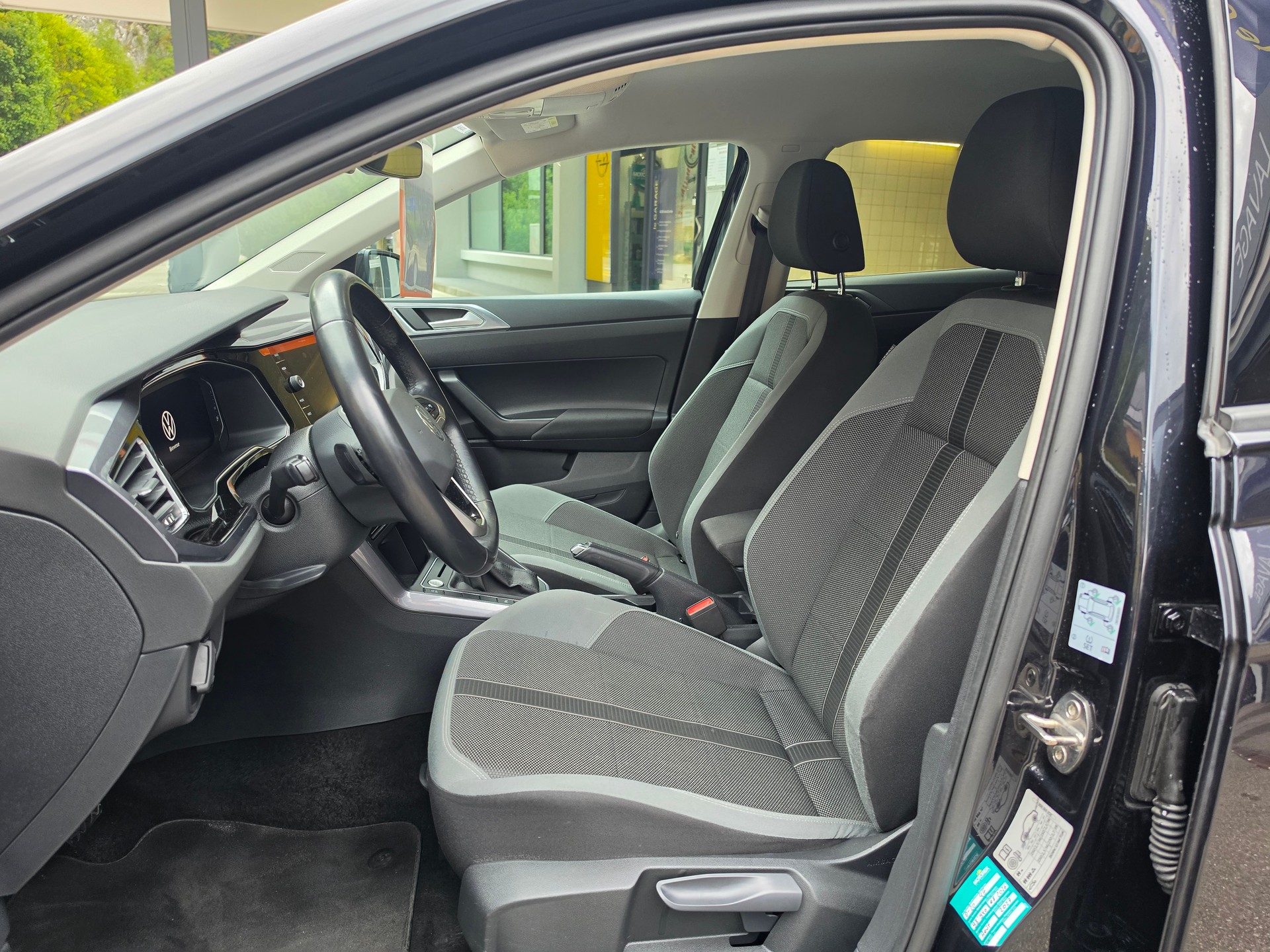 VW Polo 1.0 TSI Style DSG-image-4