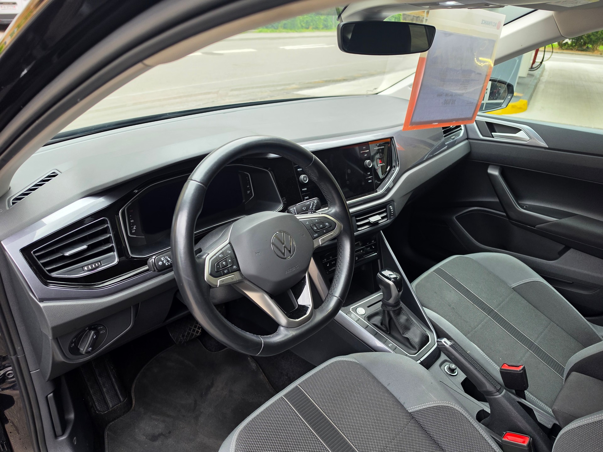 VW Polo 1.0 TSI Style DSG-image-5