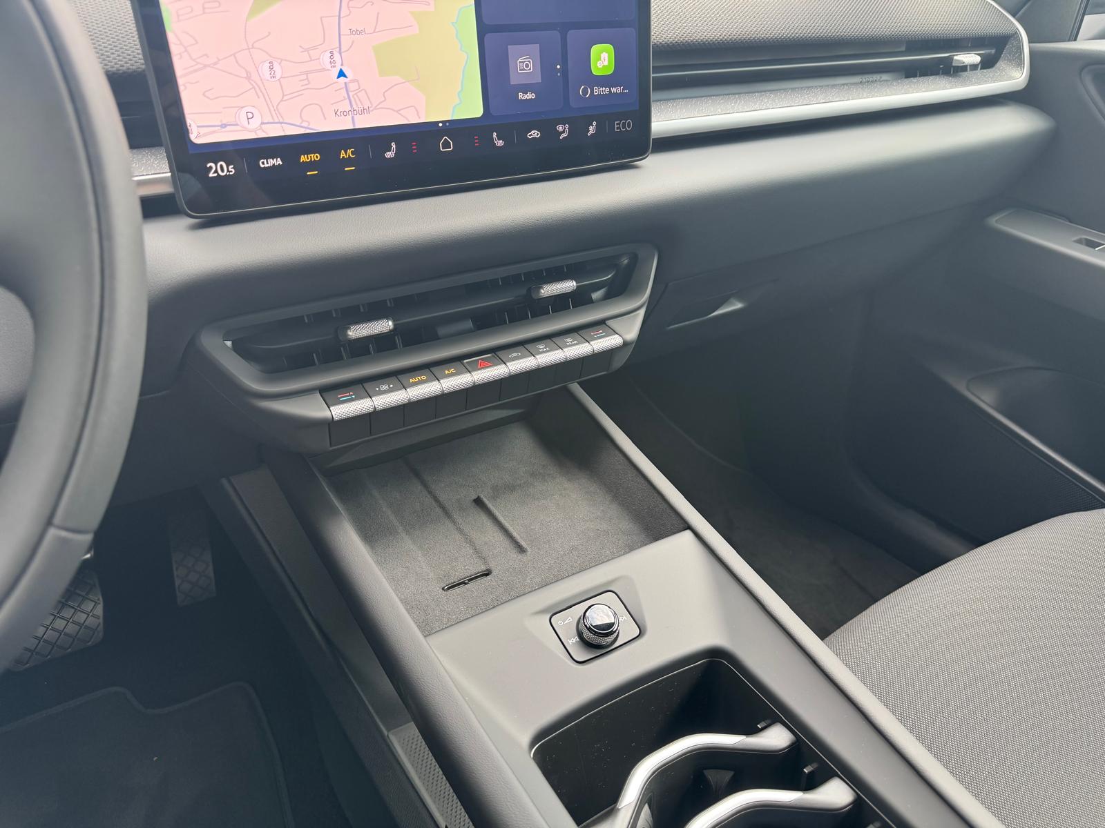 VW ID.3 Neo 50 kWh 170PS Life-image-13