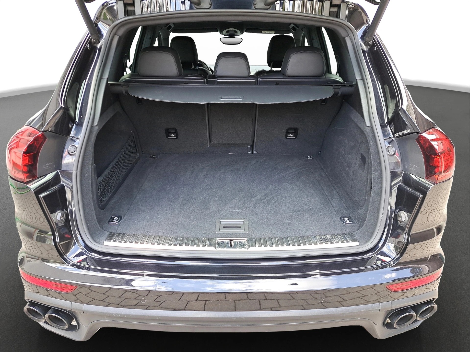 PORSCHE Cayenne S-image-12