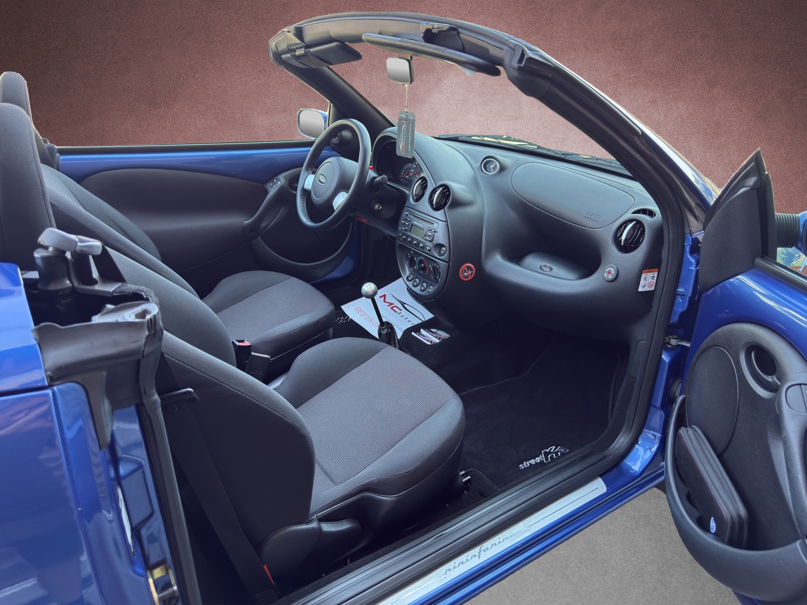 FORD Streetka 1.6 (Luxury)-image-9