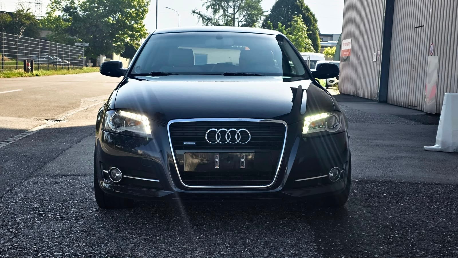 AUDI A3 1.8 TFSI Ambiente quattro-image-0
