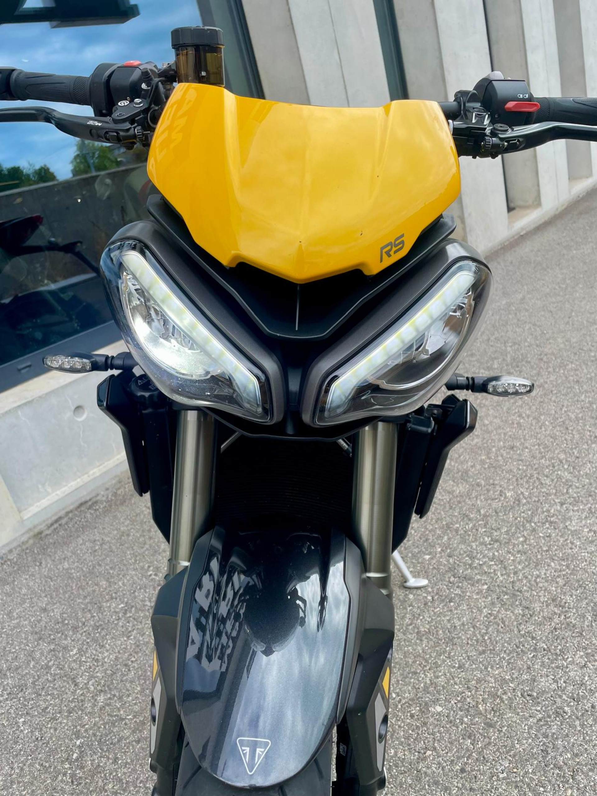TRIUMPH Street Triple 765 RS-image-9