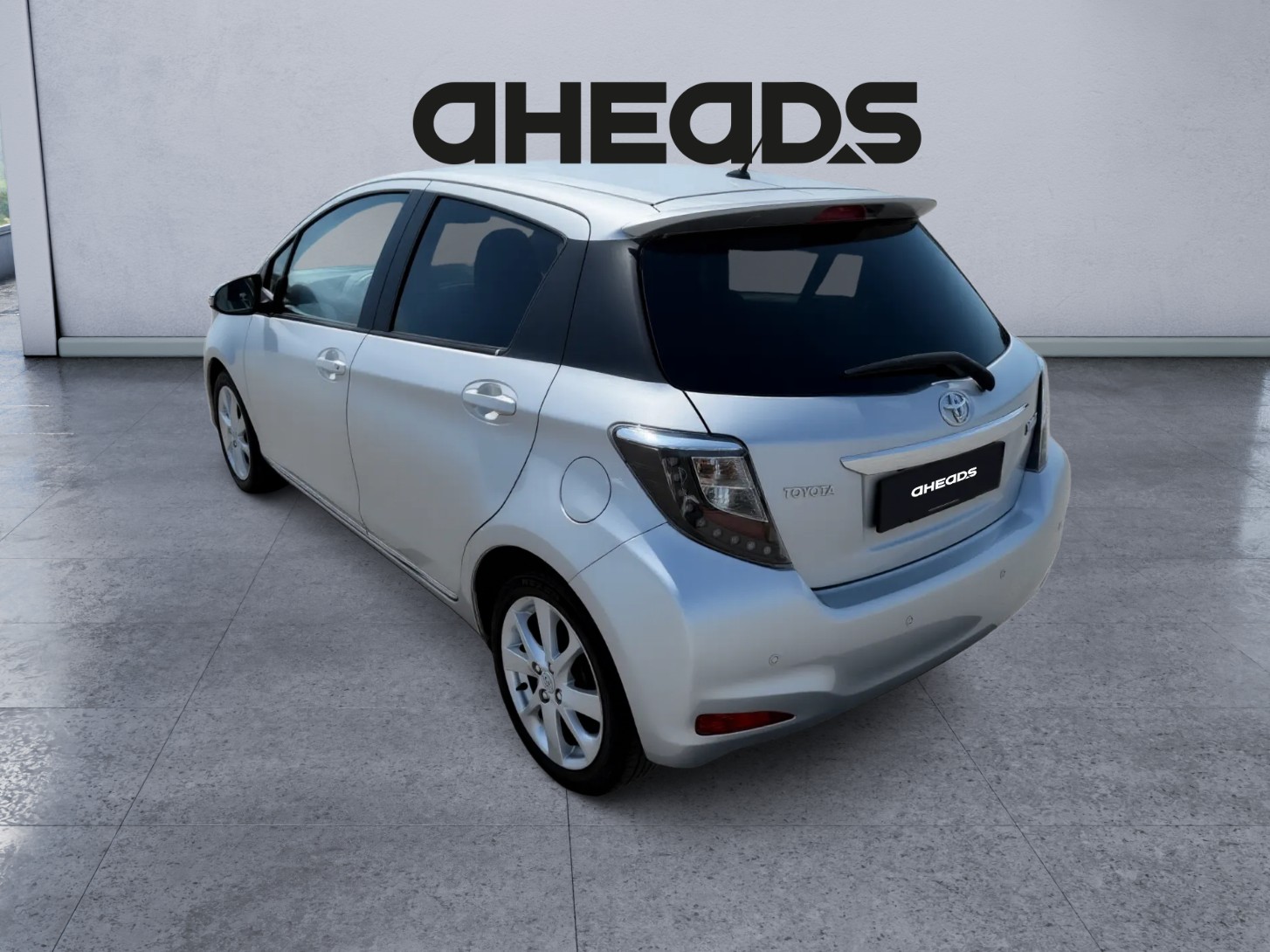 TOYOTA Yaris 1.33 Style Multidrive-image-7