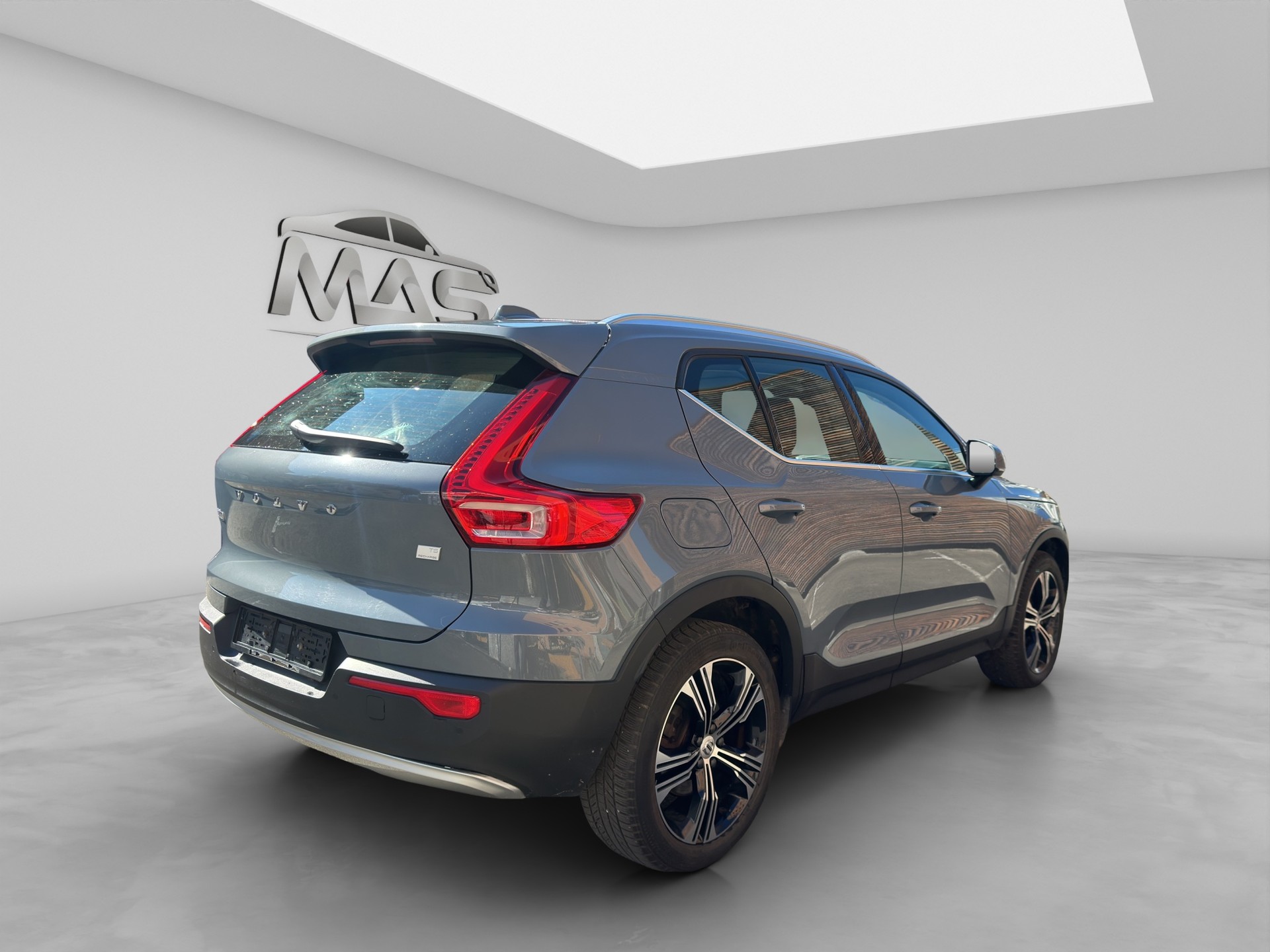 VOLVO XC40 T5 TwE Inscription Expression DCT-image-4