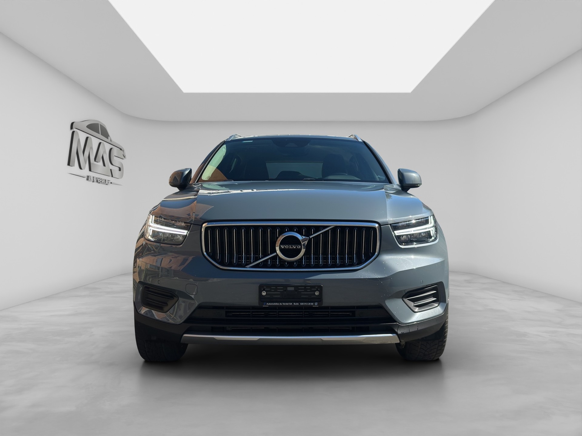 VOLVO XC40 T5 TwE Inscription Expression DCT-image-1