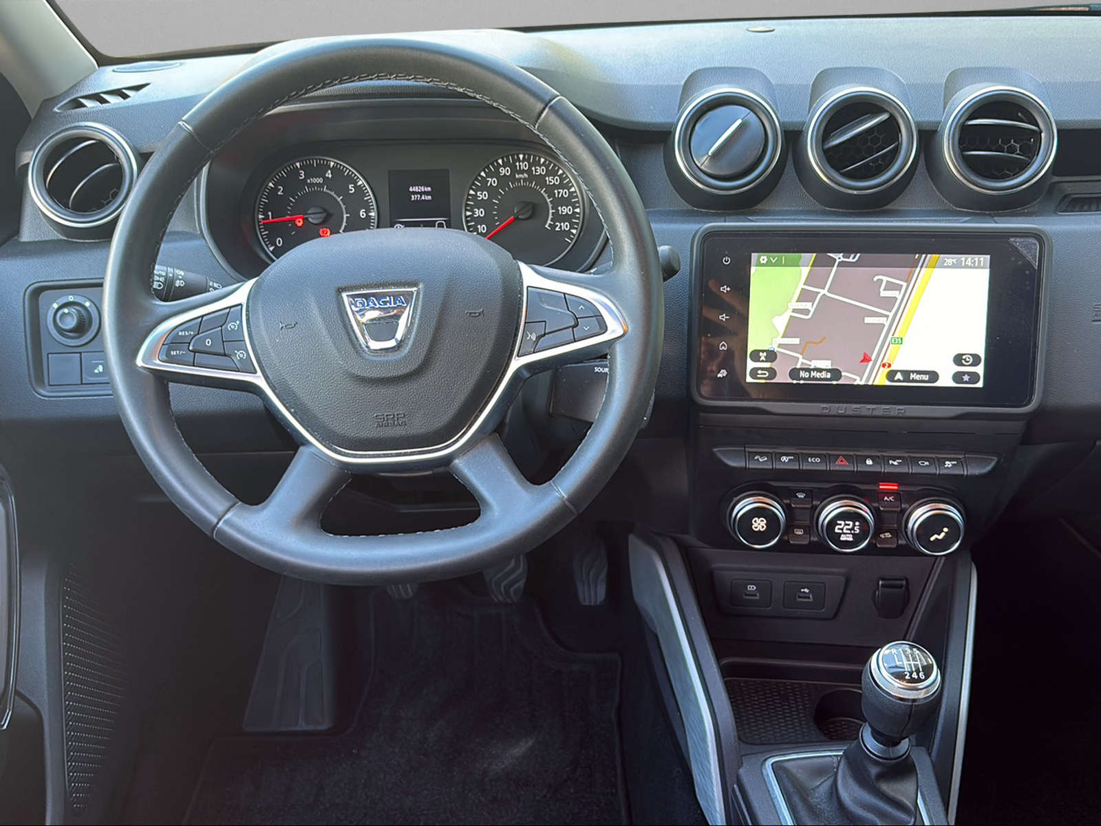 DACIA Duster dCi 115 Prestige 4x4-image-13