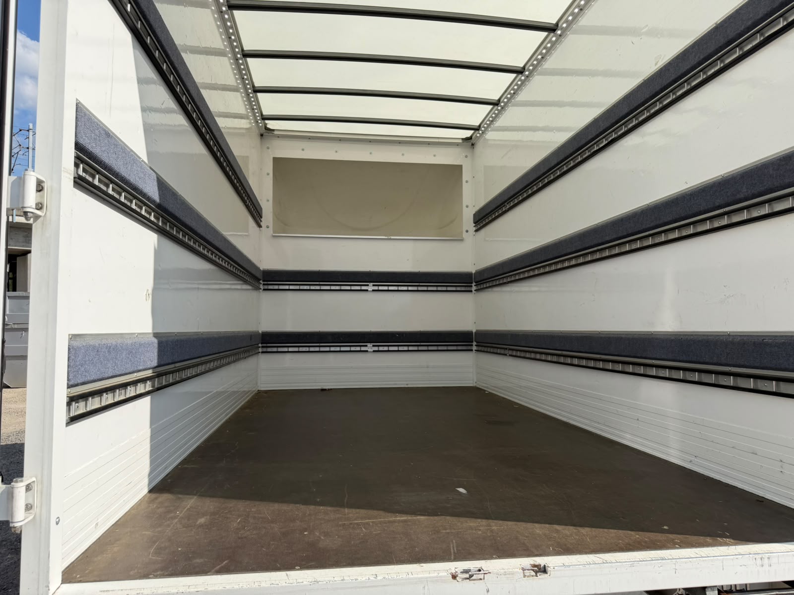 RENAULT Master T35 Blue dCi 150 L3H1 HD-image-8