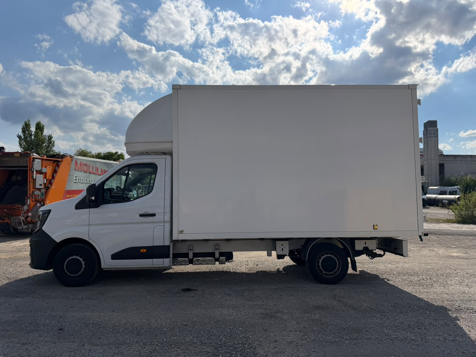 RENAULT Master T35 Blue dCi 150 L3H1 HD-image-2
