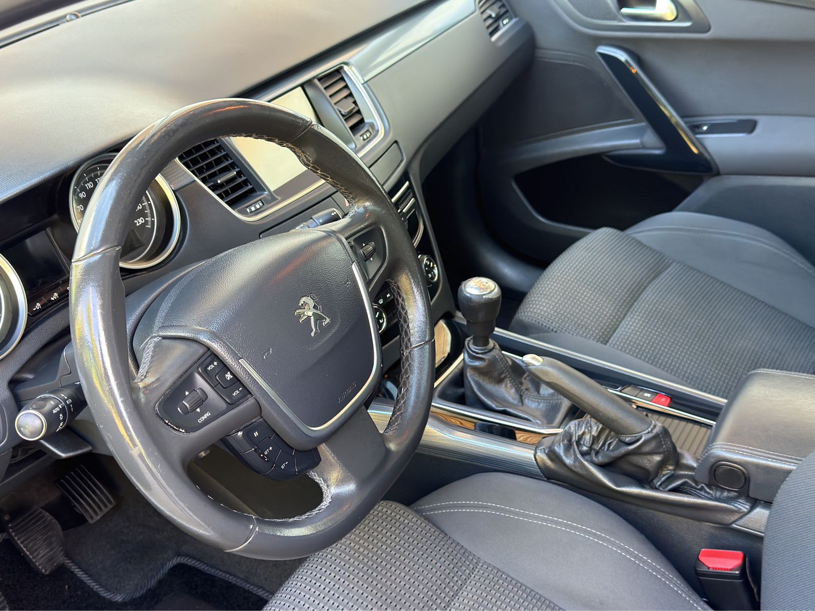 PEUGEOT 508 SW 2.0 BlueHDi Business-image-10