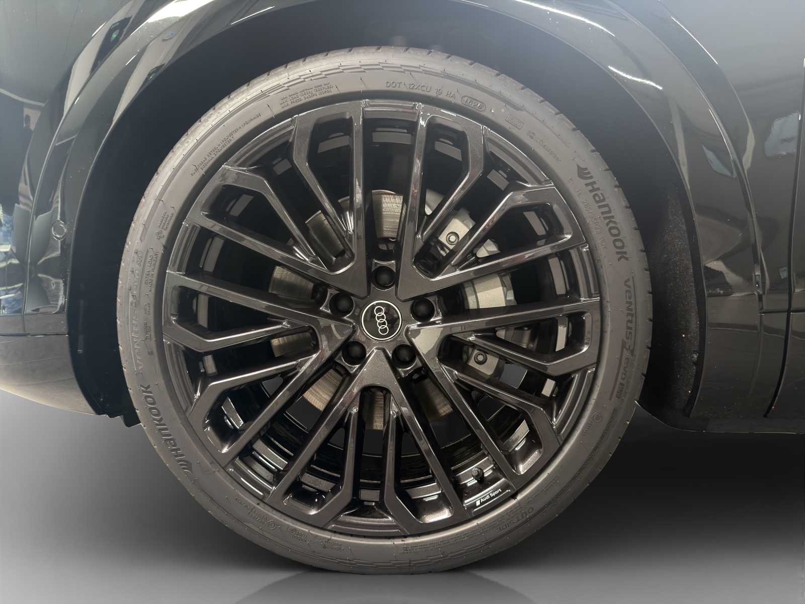AUDI Q7 SUV TDI quattro 220 kW-image-13