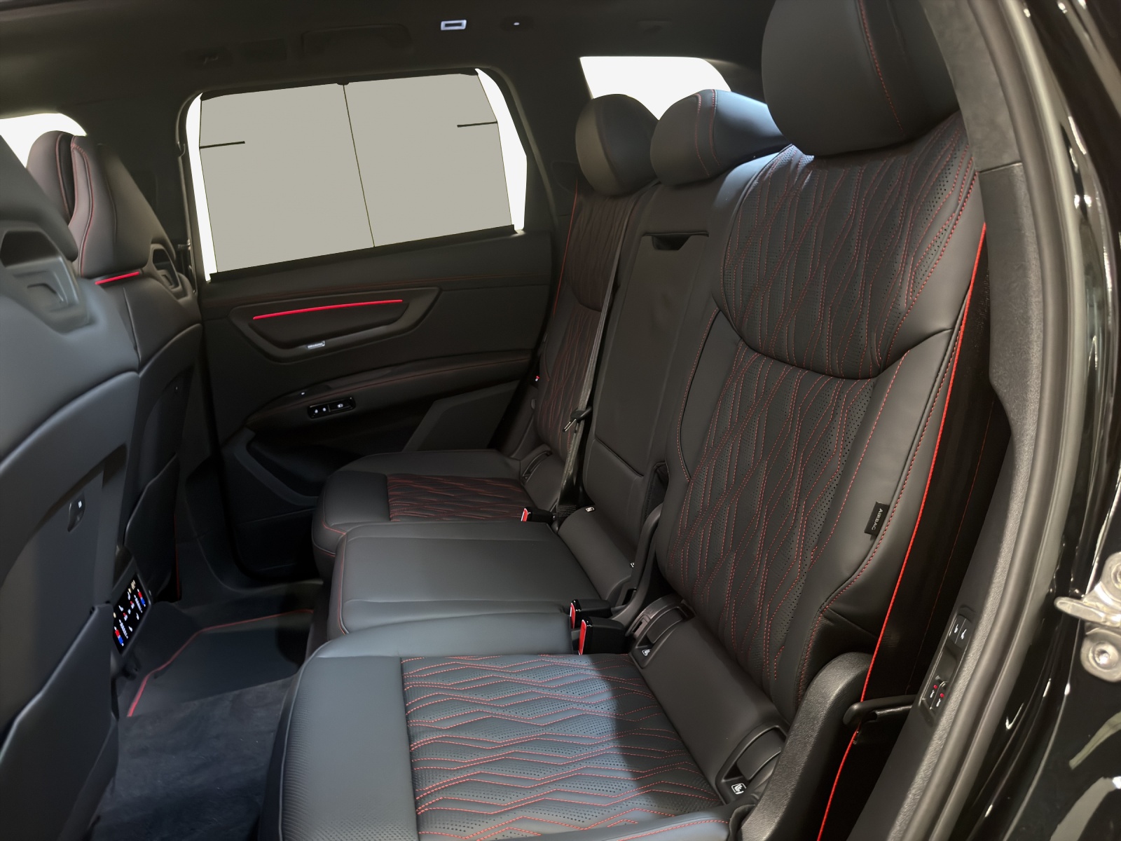 AUDI Q7 SUV TDI quattro 220 kW-image-11