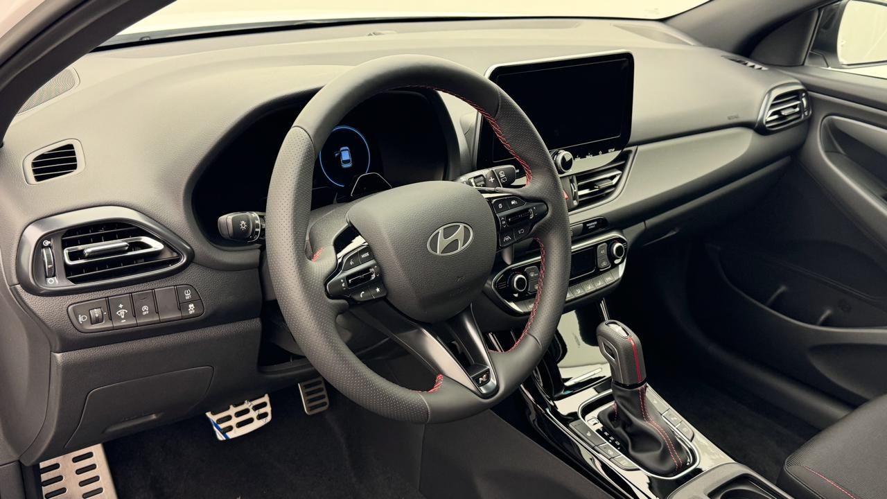 HYUNDAI i30 Wagon 1.6 T-GDi N-Line DCT-image-6