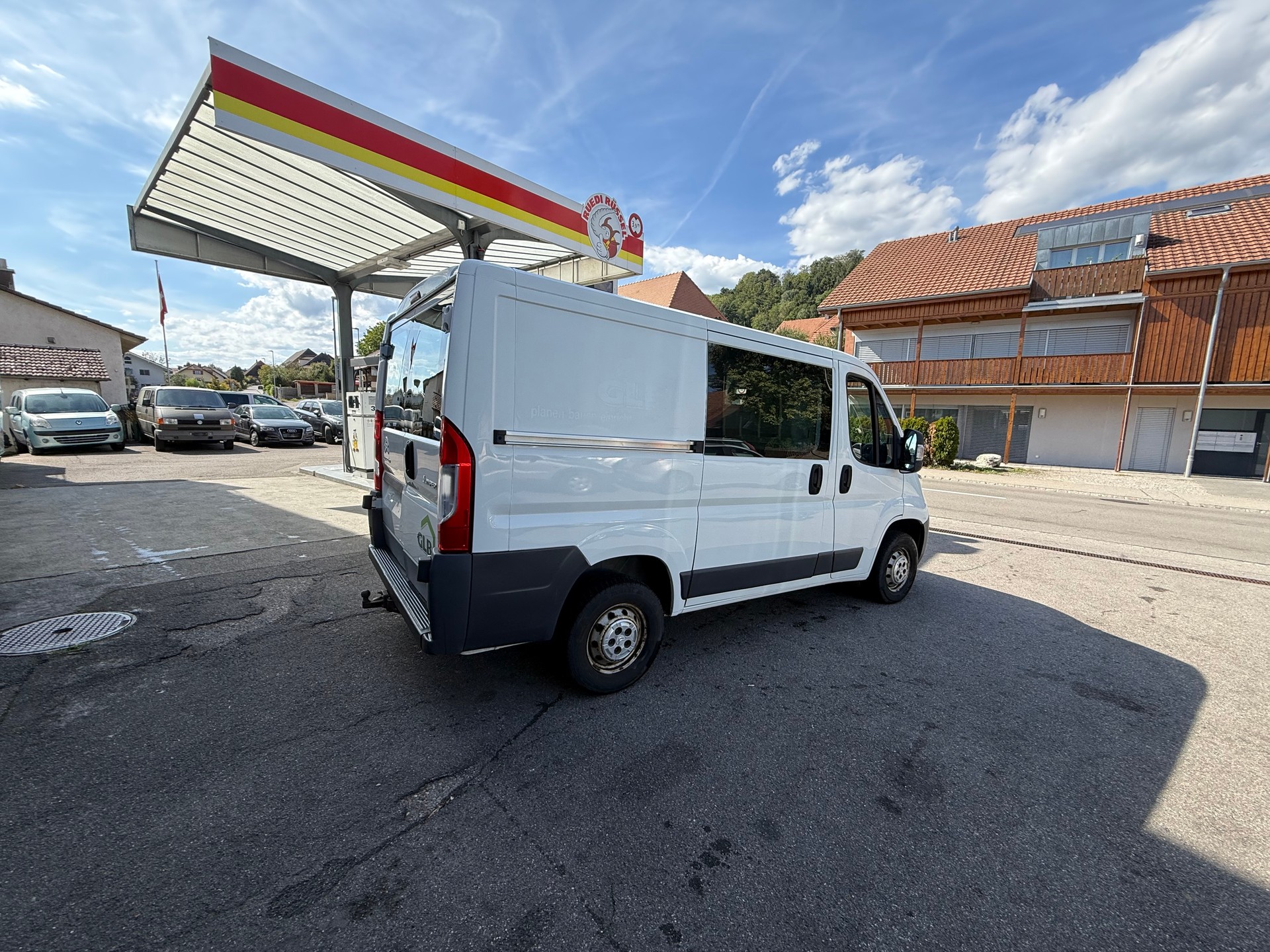 CITROEN Jumper 30 2.2 HDi 110 Attraction L1H2-image-2