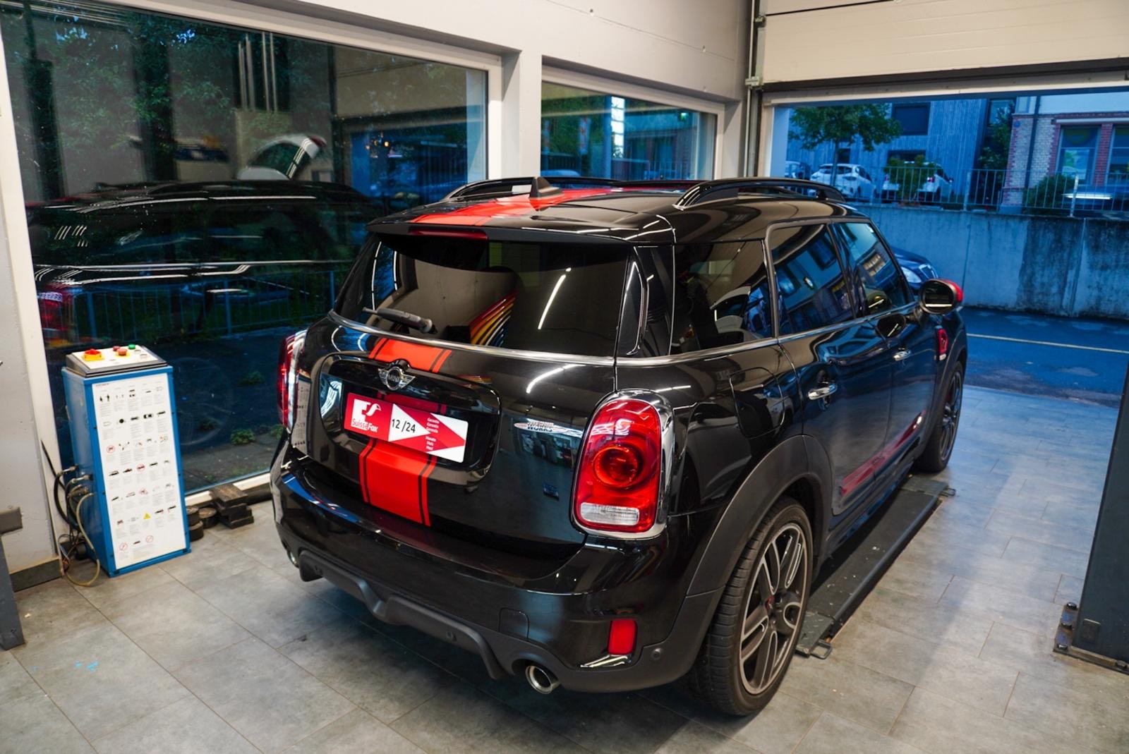 MINI Countryman John Cooper Works ALL4 Steptronic-image-3