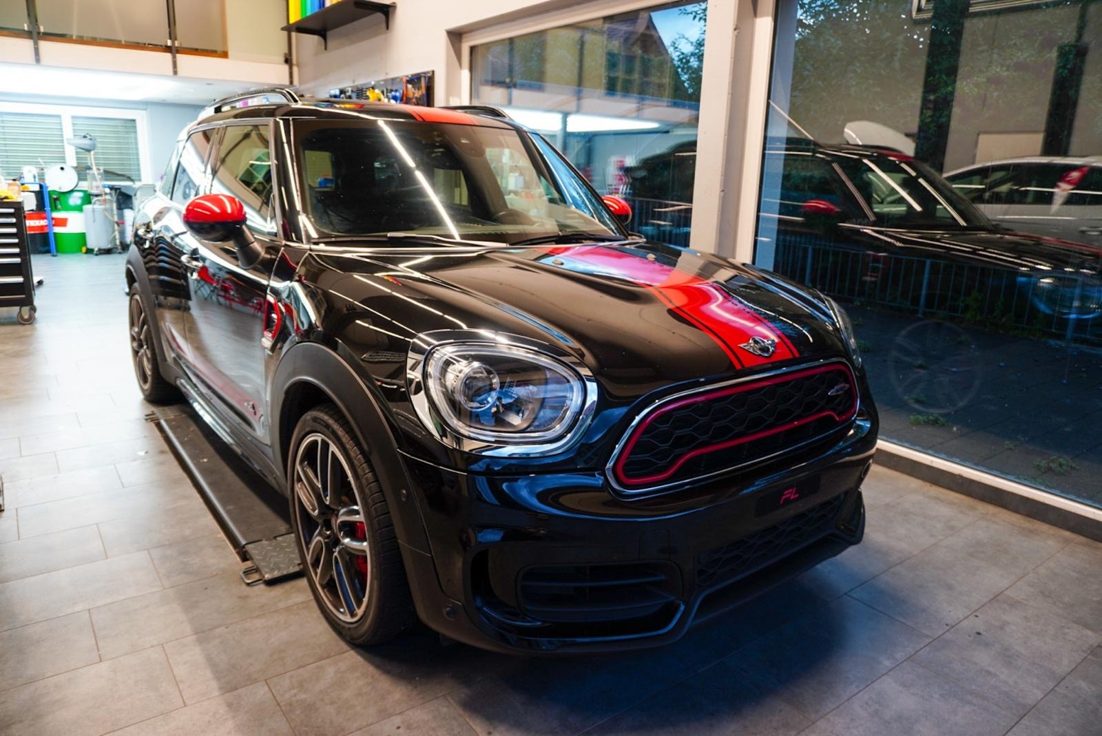 MINI Countryman John Cooper Works ALL4 Steptronic-image-0