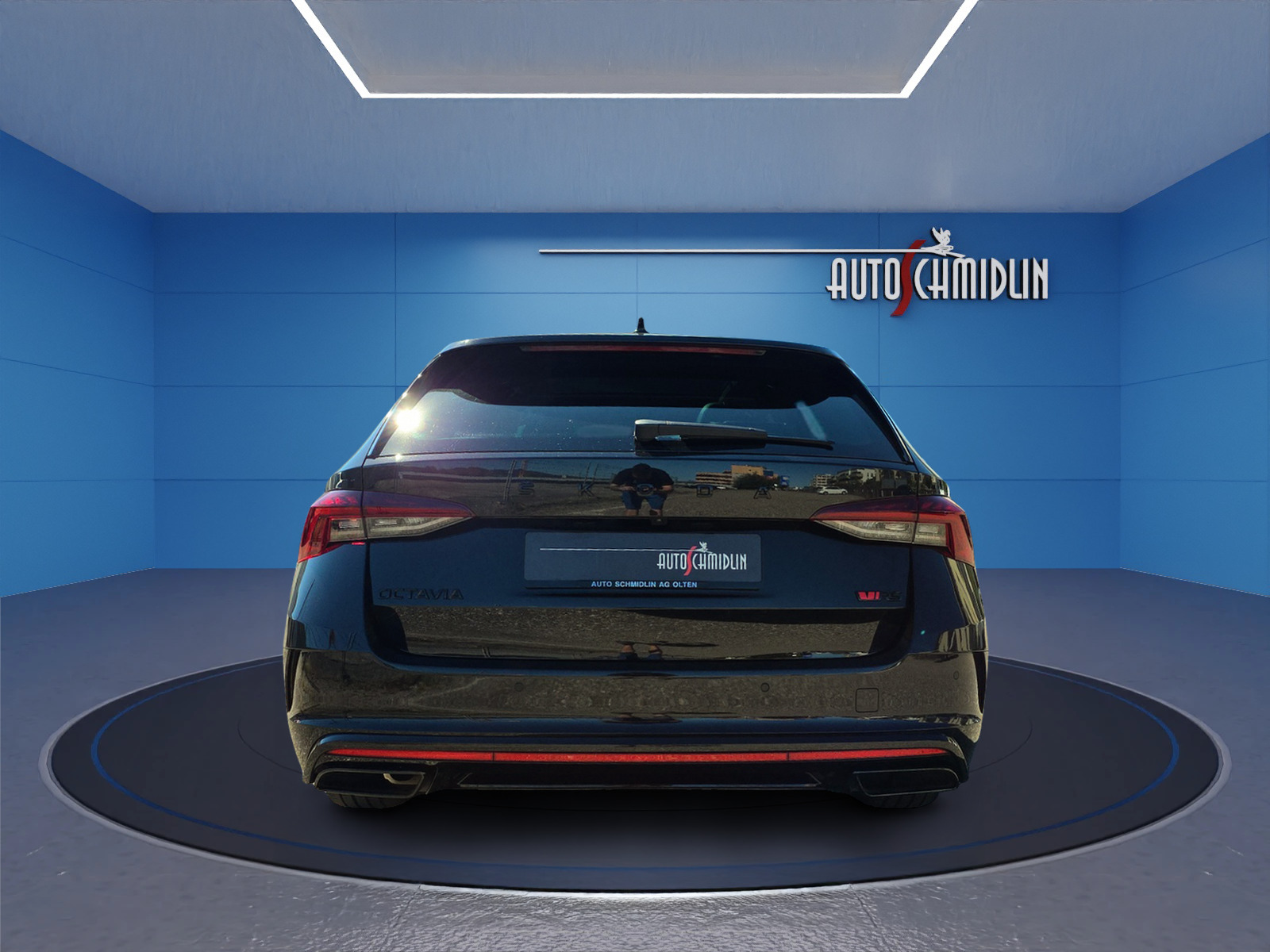 SKODA Octavia Combi 2.0 TDI DSG RS 4x4-image-5