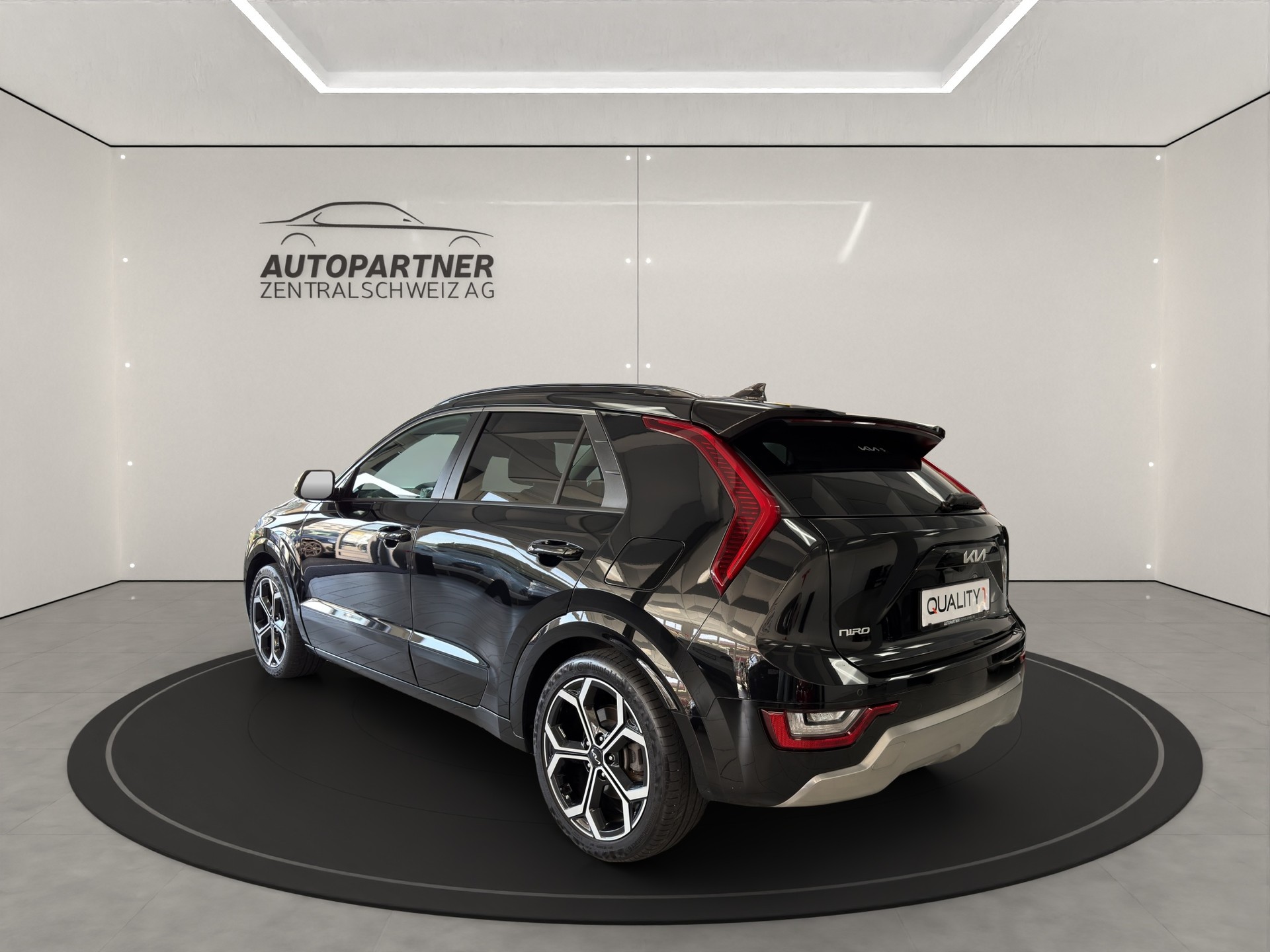 KIA Niro 1.6GDi Hybrid DCT Power Edition-image-2