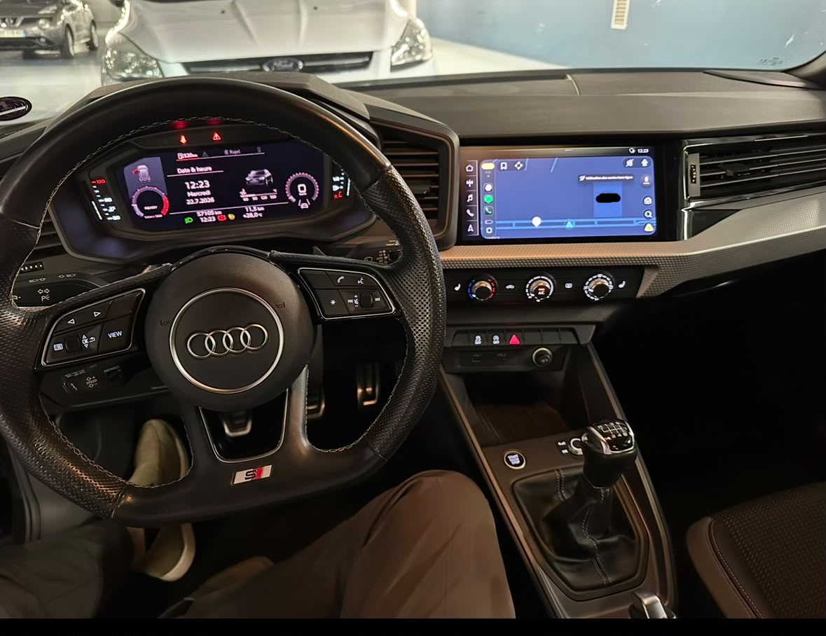 AUDI 1.0 30 TFSI S Line-image-3