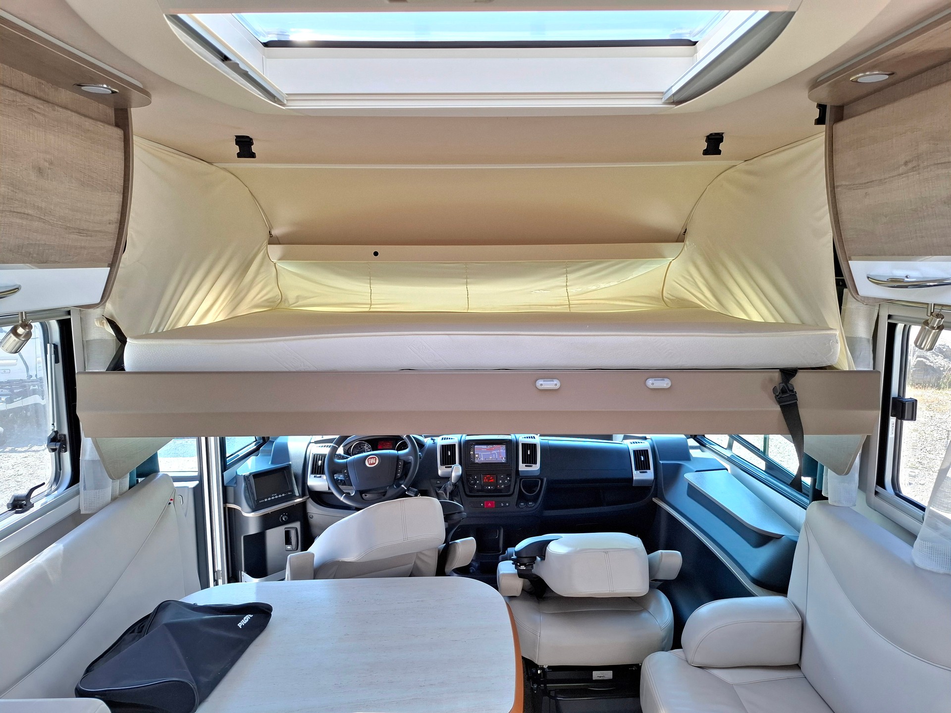 PILOTE G740 EMOTION - AUTOMAT mit 180PS!-image-14