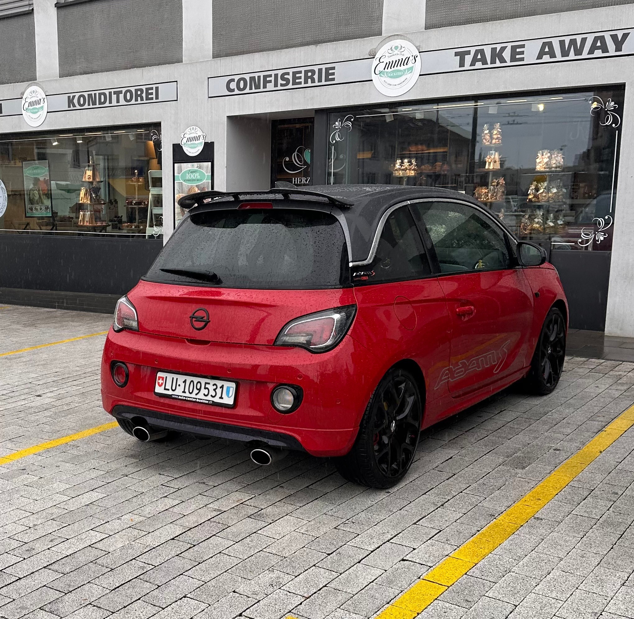 Car photo