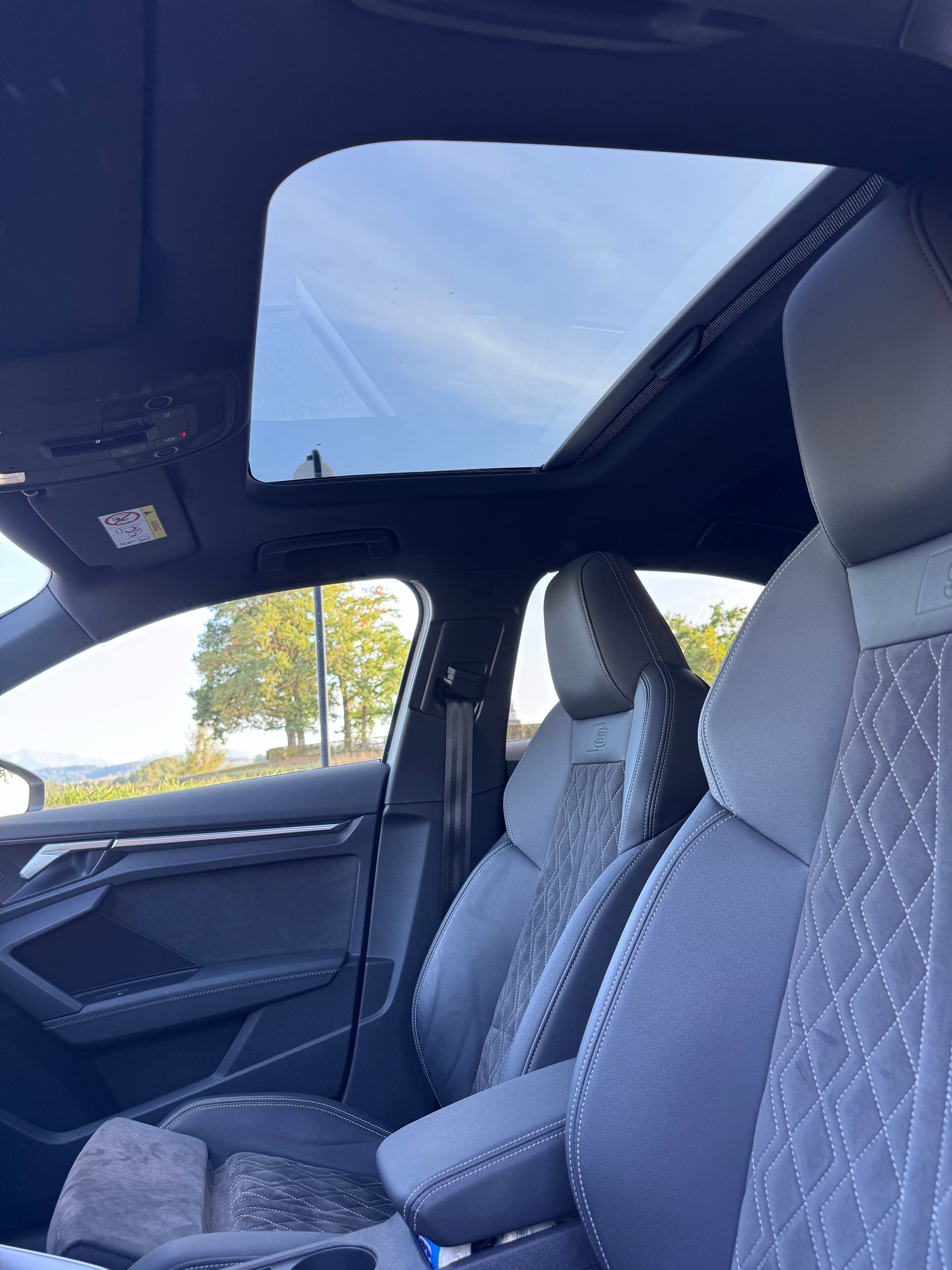 AUDI A3 Limousine 35 TFSI S-Line S-tronic-image-13