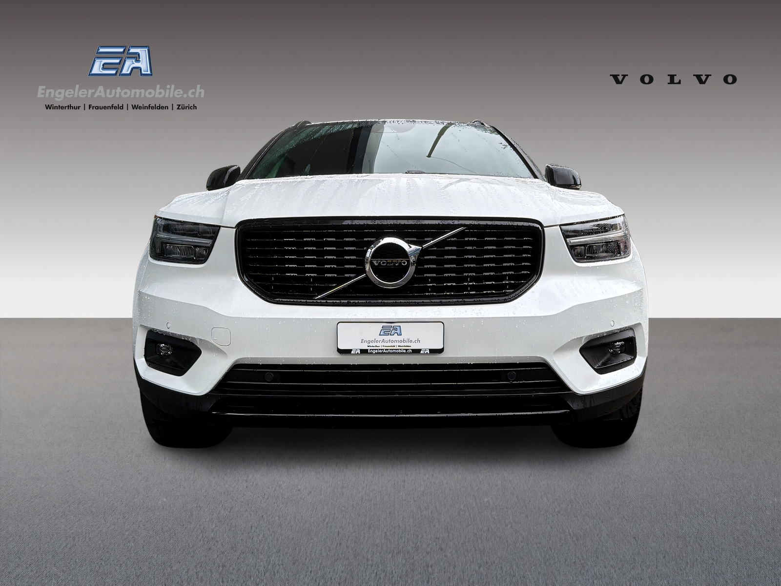 VOLVO XC40 1.5 T5 PiH R-Design-image-1